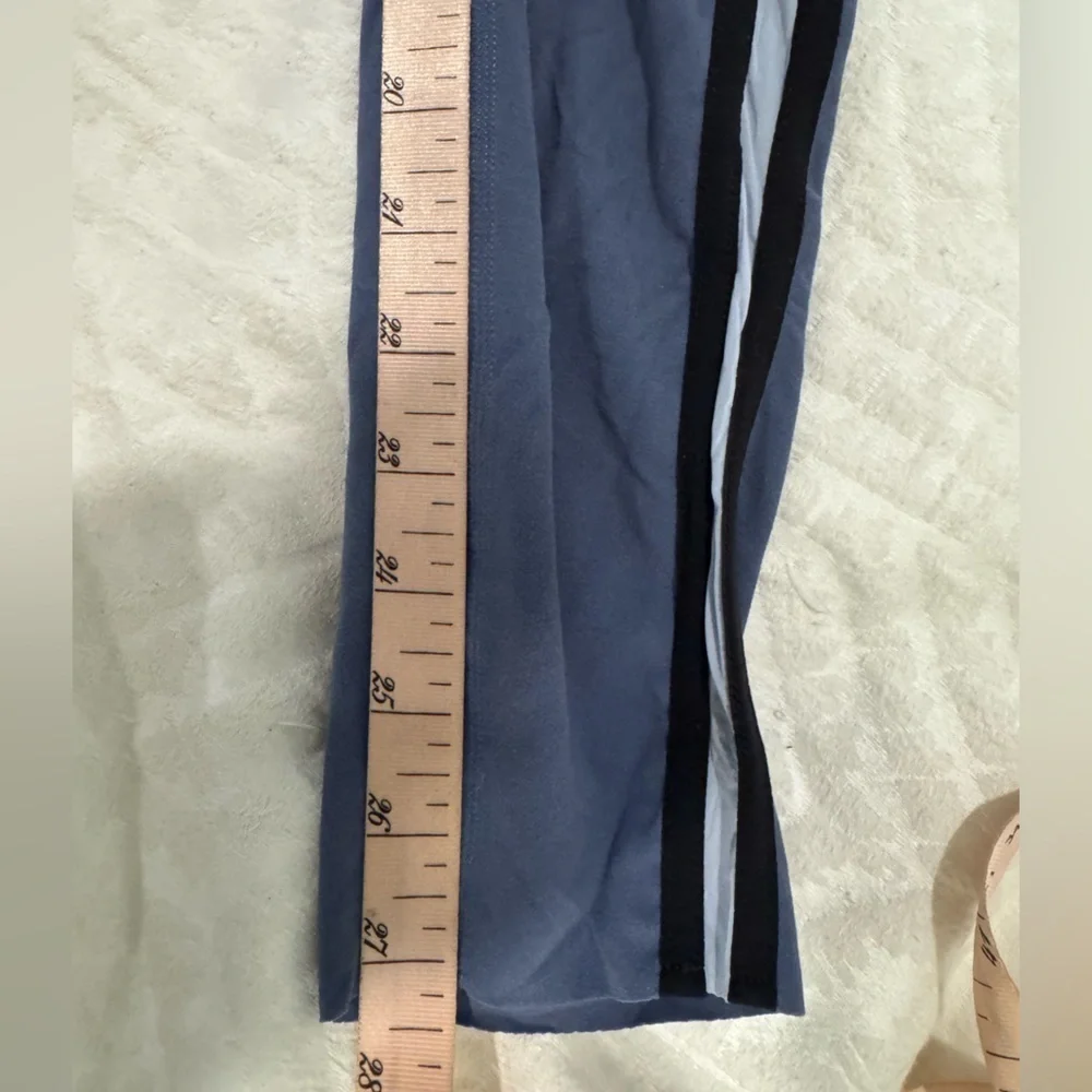 Nike Womens Yoga Luxe Dri-Fit High-Rise 7/8 Tight blue